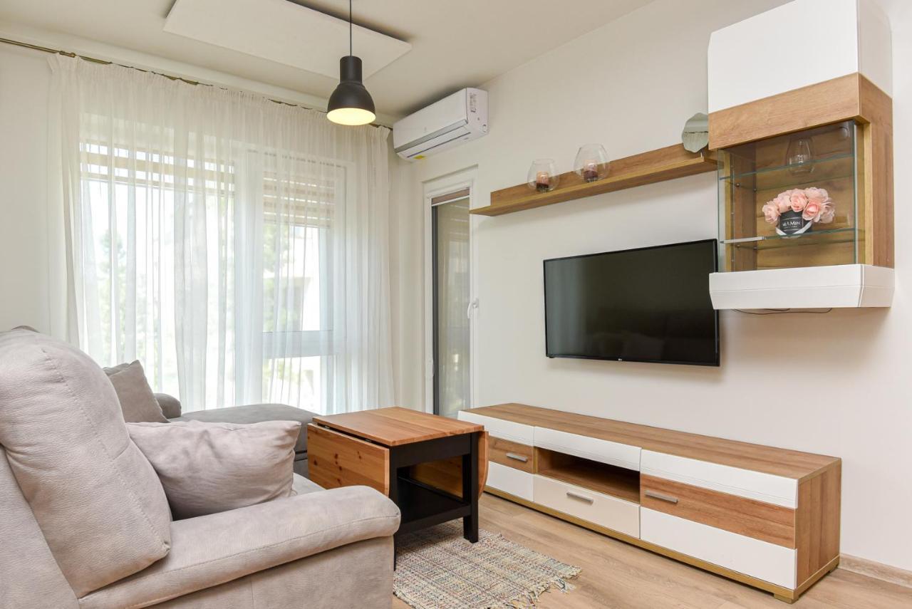 Dianos Apartamentai Palanga Exterior photo